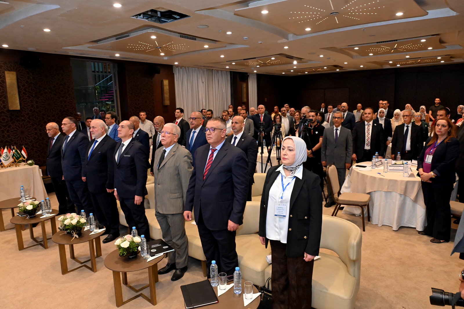 Participation aux travaux du colloque arabe sur « Les techniques de l'intelligence artificielle et l'avenir des compétences humaines »