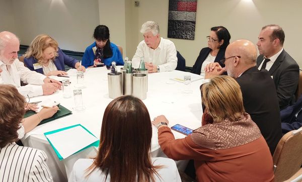 Rencontre des membres de l'Union des Conseils économiques et sociaux arabes et des organismes similaires en marge du Sommet euro-méditerranéen à Malte.
